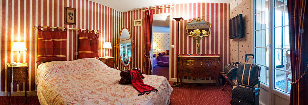 Logis - Hotel & Restaurant Le Gonfalon Germigny-l'Eveque المظهر الخارجي الصورة